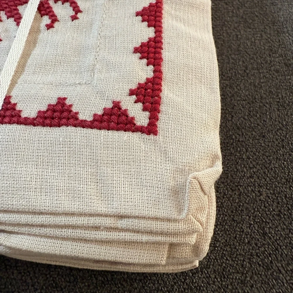 Crate & Barrel Red Cross Stitch Holiday Reindeer Dinner Napkins, Set of 4